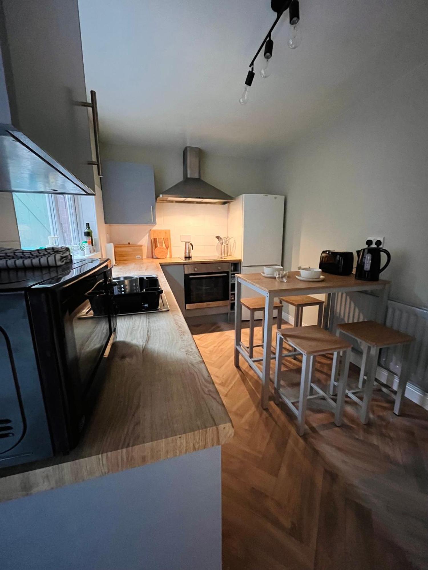 شقة Kings Bridge Townhouse بلفاست المظهر الخارجي الصورة