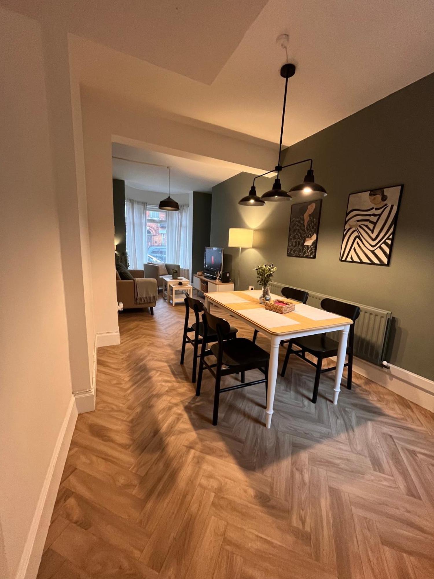 شقة Kings Bridge Townhouse بلفاست المظهر الخارجي الصورة