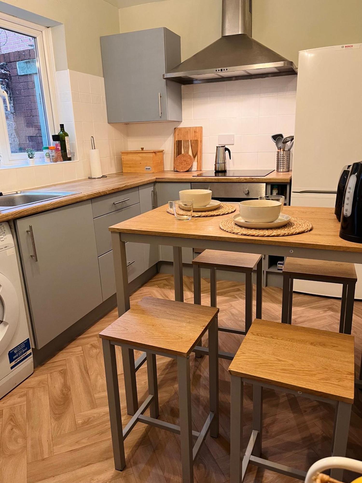 شقة Kings Bridge Townhouse بلفاست المظهر الخارجي الصورة